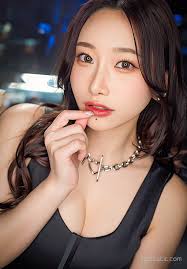 Diễn viên - Chiharu Mitsuba