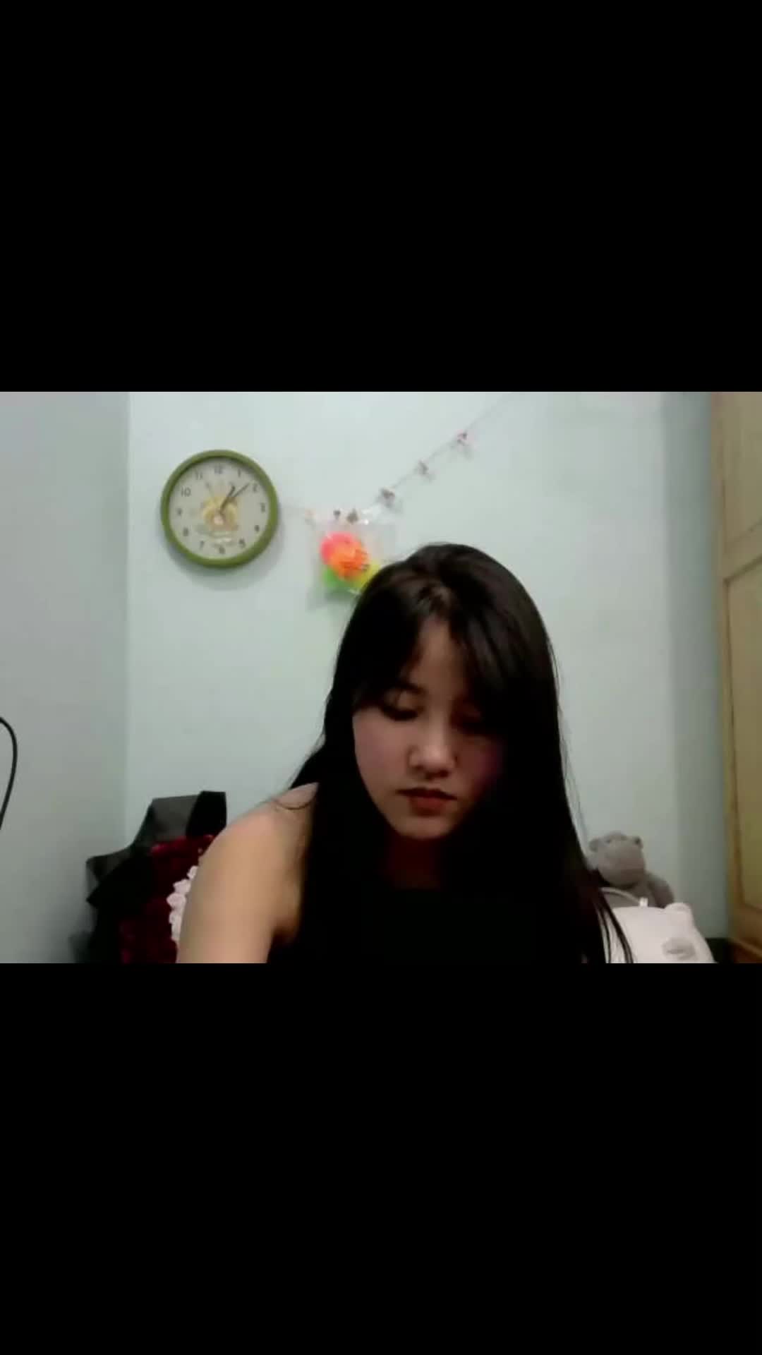 Genz Vẻ Đẹp Tự Nhiên Nhưng Dâm Đãng